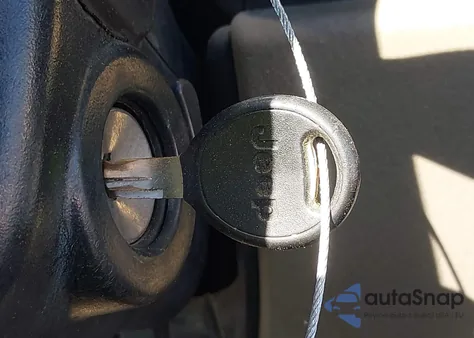 2005 Jeep Wrangler X из США, поврежденный, VIN 1J4FA39S15P305528